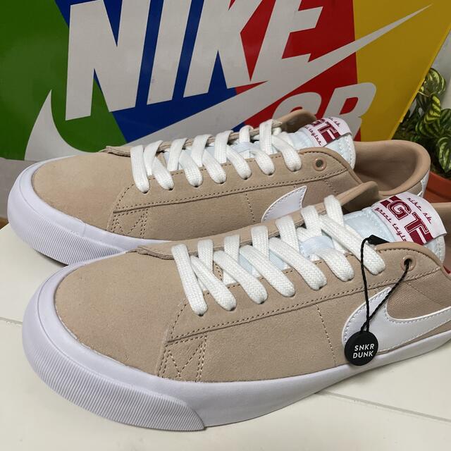 衝撃価格】 NIKE SB ZOOM BLAZER LOW PRO GT 28.5cm -スニーカー