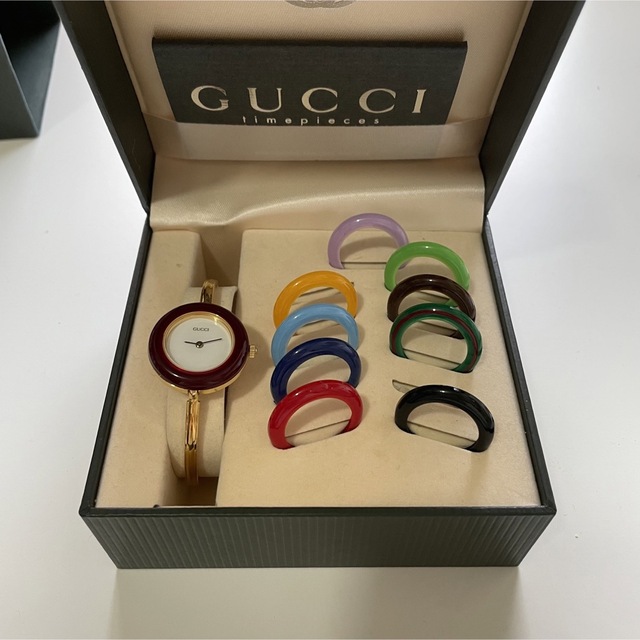 チェンジベゼル GUCCI-