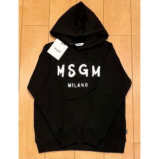 エムエスジイエム(MSGM)の新品☆MSGM  パーカー　M(パーカー)