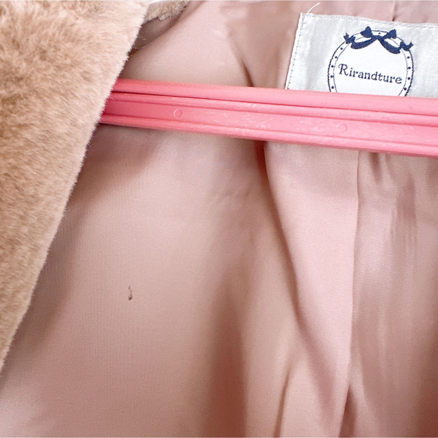Rirandture(リランドチュール)のrirandture エコファームートンライダース　モカ レディースのジャケット/アウター(ムートンコート)の商品写真
