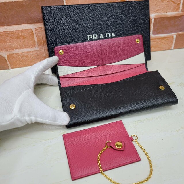 美品！PRADA プラダ 長財布 バイカラー - 小物