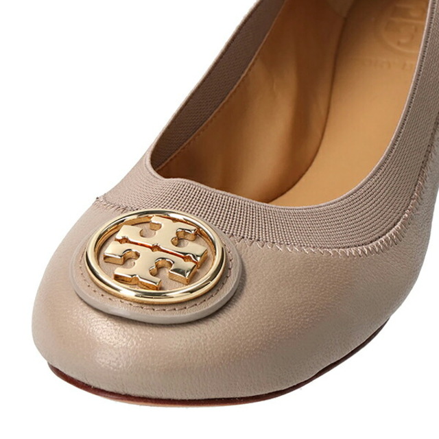 Tory Burch(トリーバーチ)の新品 トリーバーチ TORY BURCH パンプス キャロライン2 フレンチグレー レディースの靴/シューズ(ハイヒール/パンプス)の商品写真