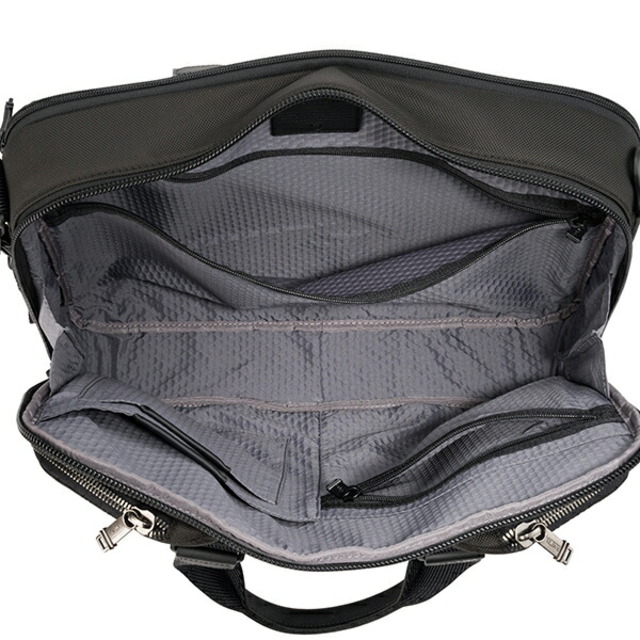 TUMI - 新品 トゥミ TUMI ブリーフケース アルファブラボー ブラック