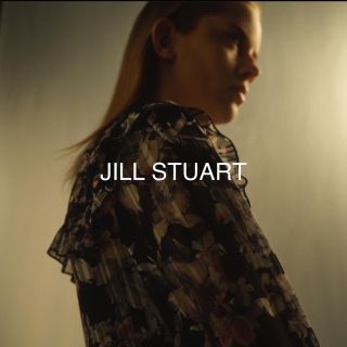 ジルスチュアート(JILLSTUART)の2022AWケリーミックスフラワーワンピース(ロングワンピース/マキシワンピース)