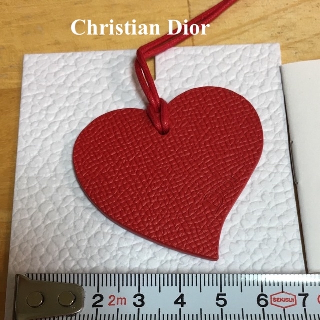 Christian Dior(クリスチャンディオール)のクリスチャンディオール　DIOR  チャーム　ハート レディースのアクセサリー(チャーム)の商品写真