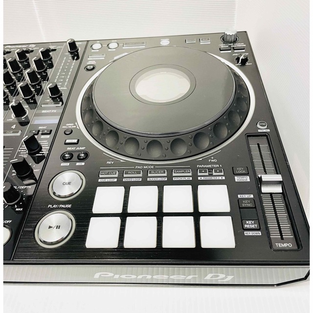 Pioneer(パイオニア)の専用商品　Pioneer DJ コントローラー DDJ-1000SRT 楽器のDJ機器(DJコントローラー)の商品写真