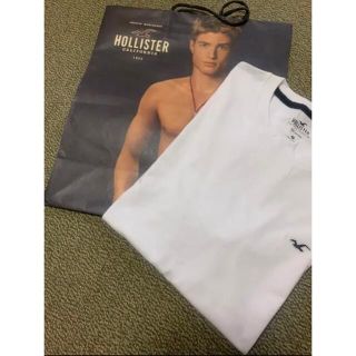 ホリスター(Hollister)の☆ホリスター メンズワンポイントUネックTシャツ☆S(Tシャツ/カットソー(半袖/袖なし))