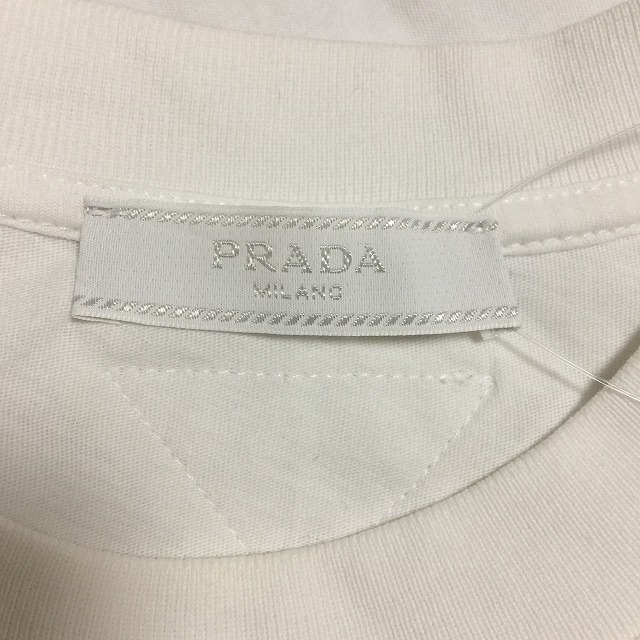 PRADA(プラダ)のプラダ 半袖Tシャツ サイズXS メンズ - 白 メンズのトップス(Tシャツ/カットソー(半袖/袖なし))の商品写真