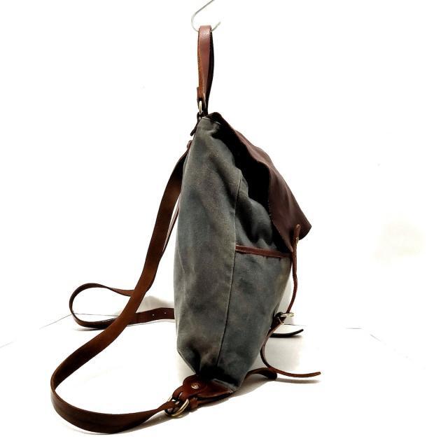IL BISONTE(イルビゾンテ)のイルビゾンテ リュックサック - レディースのバッグ(リュック/バックパック)の商品写真