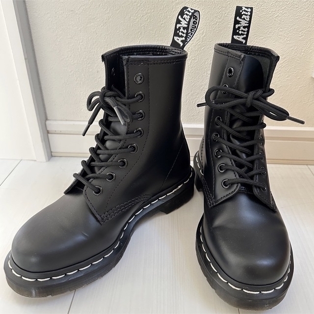 Dr.Martens ドクターマーチン　レースアップ　ブーツ　ホワイトステッチ購入価格¥26400