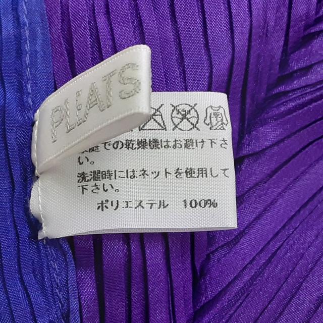 PLEATS PLEASE ISSEY MIYAKE(プリーツプリーズイッセイミヤケ)のプリーツプリーズ ストール(ショール)美品  レディースのファッション小物(マフラー/ショール)の商品写真