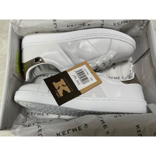 【新品未使用】KELMEスニーカー25.0cm.White×gold(スニーカー)