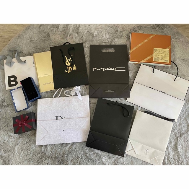 ハイブラ ショッパー YSL CHANEL Dior LOEWE など レディースのバッグ(ショップ袋)の商品写真