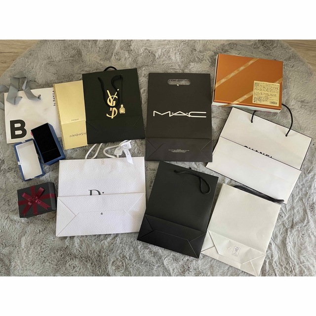 ハイブラ ショッパー YSL CHANEL Dior LOEWE など レディースのバッグ(ショップ袋)の商品写真