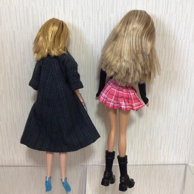 Barbie(バービー)のバービー人形　2体　Barbie   a キッズ/ベビー/マタニティのおもちゃ(ぬいぐるみ/人形)の商品写真