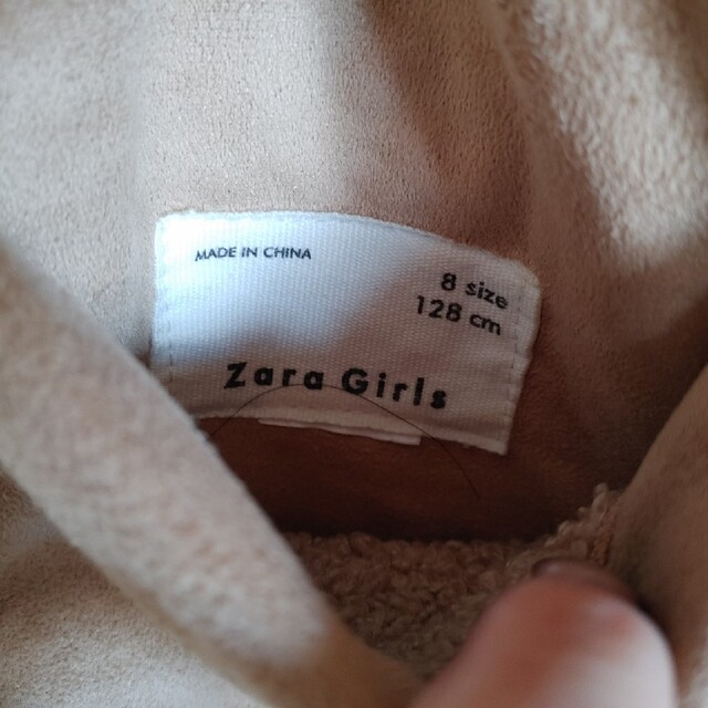 ZARA(ザラ)のZARA GIRLS リバーシブルコート フェイクムートン ボア キッズ/ベビー/マタニティのキッズ服女の子用(90cm~)(コート)の商品写真