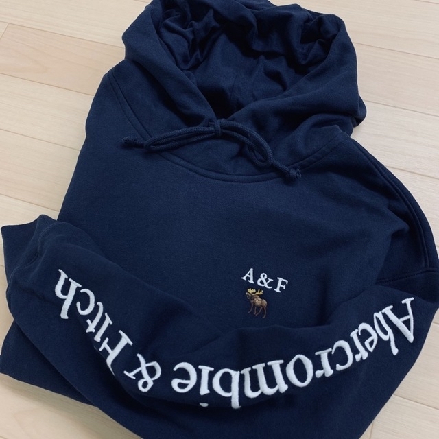 Abercrombie&Fitch - 大人気☆Abercrombie 胸アイコン袖BIGロゴ