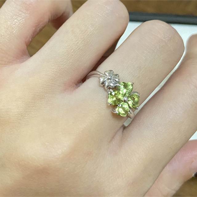 JEWELRY TSUTSUMI(ジュエリーツツミ)のプリン様おまとめ　k14wg ペリドット　四つ葉のクローバー  リング レディースのアクセサリー(リング(指輪))の商品写真