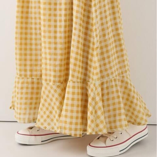 SLOBE IENA(スローブイエナ)のiena slobe ギンガムチェックロングスカート イエロー レディースのスカート(ロングスカート)の商品写真