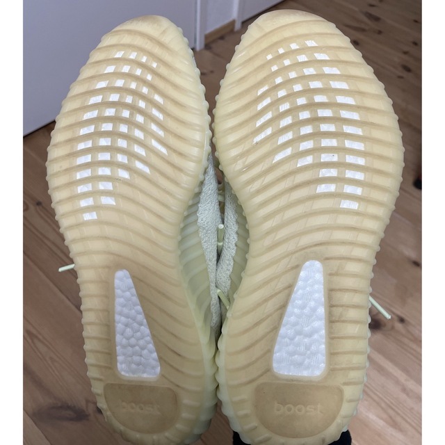 adidas(アディダス)の美品 Adidas YEEZY BOOST 350 V2 BUTTER イエロー メンズの靴/シューズ(スニーカー)の商品写真