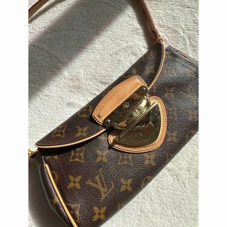 ルイヴィトン(LOUIS VUITTON)のVUITTONバック(ハンドバッグ)