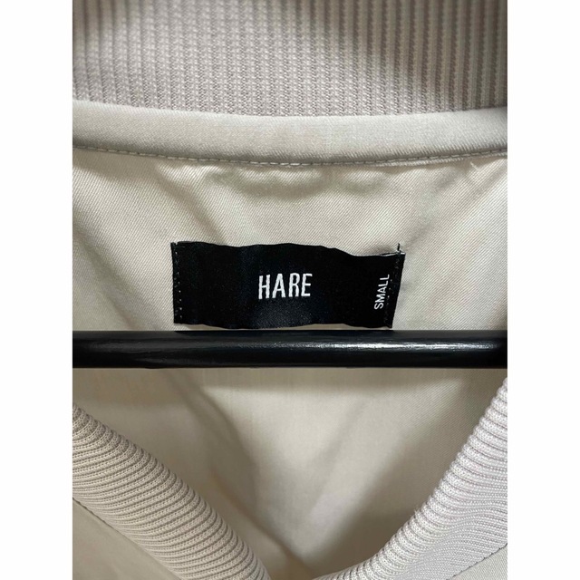 HARE(ハレ)のHARE ハレ　フォルムがかわいいワンピース　S レディースのワンピース(ミニワンピース)の商品写真