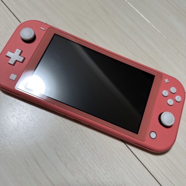 Switch light ピンク 雑誌で紹介された 8415円 www.muasdaleholidays