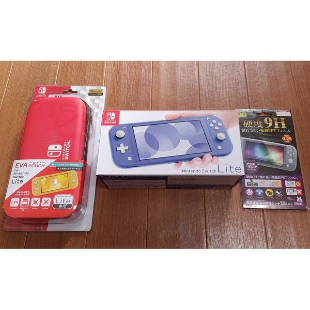 任天堂 Switch Lite ブルー新品未開封 ケース　フィルム付