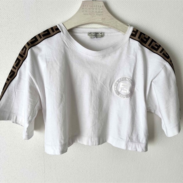 FENDI(フェンディ)のFENDI ロゴTシャツ レディースのトップス(Tシャツ(半袖/袖なし))の商品写真
