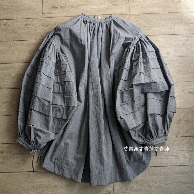 大きな割引 新品未使用!WRYHT TOPS FOLK SLEEVE CHO-CHIN シャツ+ブラウス(半袖+袖なし) 大きな割引 新品未使用!WRYHT TOPS FOLK SLEEVE CHO-CHIN シャツ+ブラウス(半袖+袖なし)