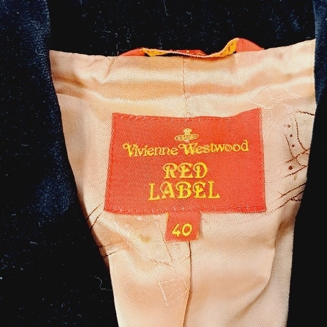 Vivienne Westwood(ヴィヴィアンウエストウッド)のVIVIENNE WESTWOOD RED LABEL オーブベロアジャケット レディースのジャケット/アウター(テーラードジャケット)の商品写真