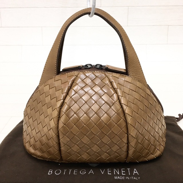 Bottega Veneta - ☆美品・保存袋付☆BOTTEGA VENETAイントレチャート ドーム型バッグの通販 by Coco