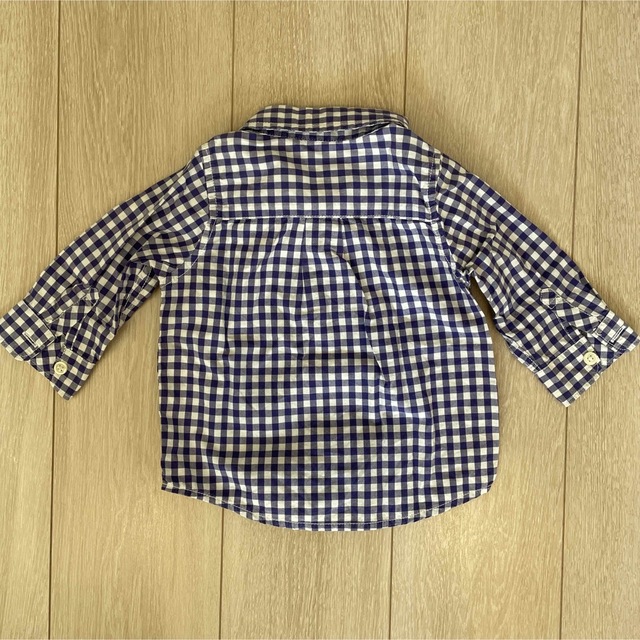 babyGAP(ベビーギャップ)のシャツ　2枚セット　H&M GAP キッズ/ベビー/マタニティのベビー服(~85cm)(シャツ/カットソー)の商品写真