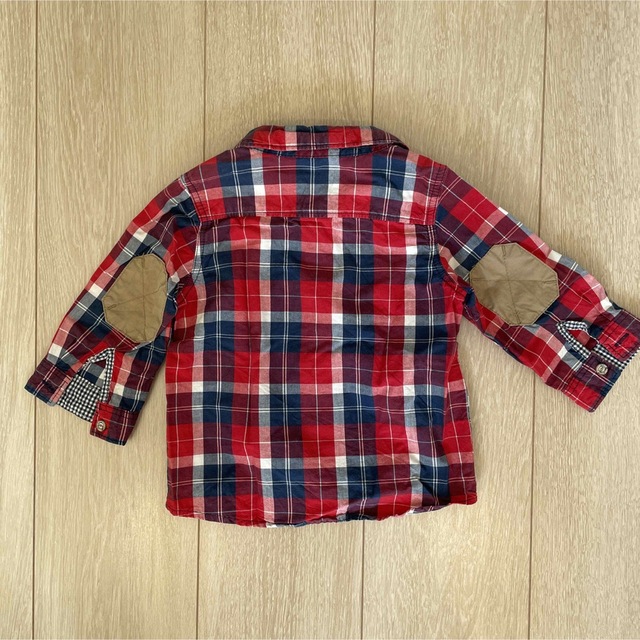 babyGAP(ベビーギャップ)のシャツ　2枚セット　H&M GAP キッズ/ベビー/マタニティのベビー服(~85cm)(シャツ/カットソー)の商品写真