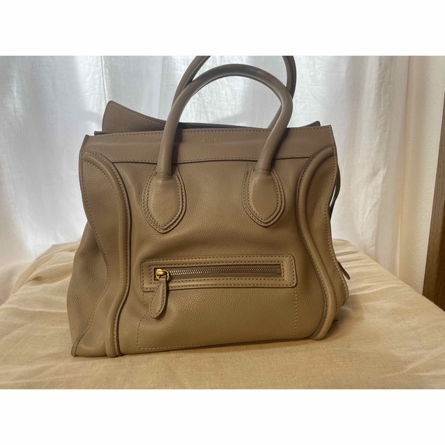 celine(セリーヌ)のcelineラゲージ　本物　中古　セリーヌ レディースのバッグ(ハンドバッグ)の商品写真