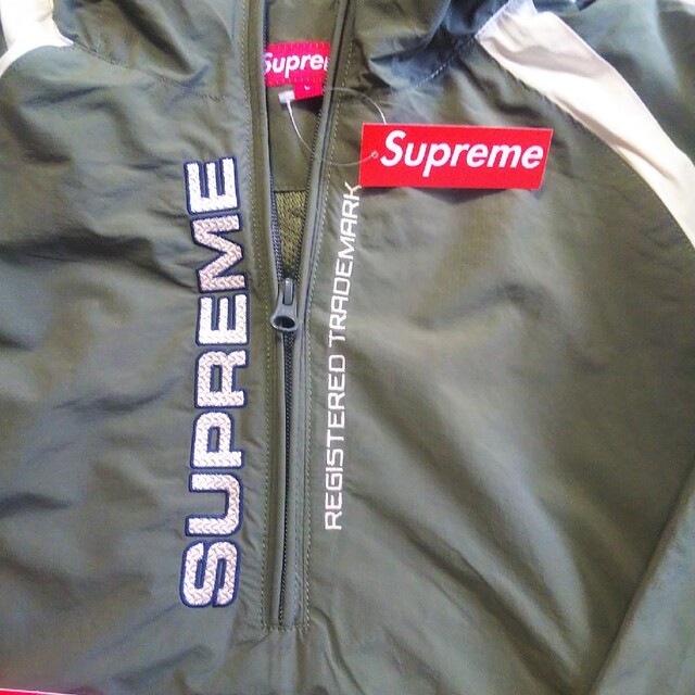 Supreme(シュプリーム)のSupreme Paneled Half Zip Pullover【L】 メンズのジャケット/アウター(ナイロンジャケット)の商品写真