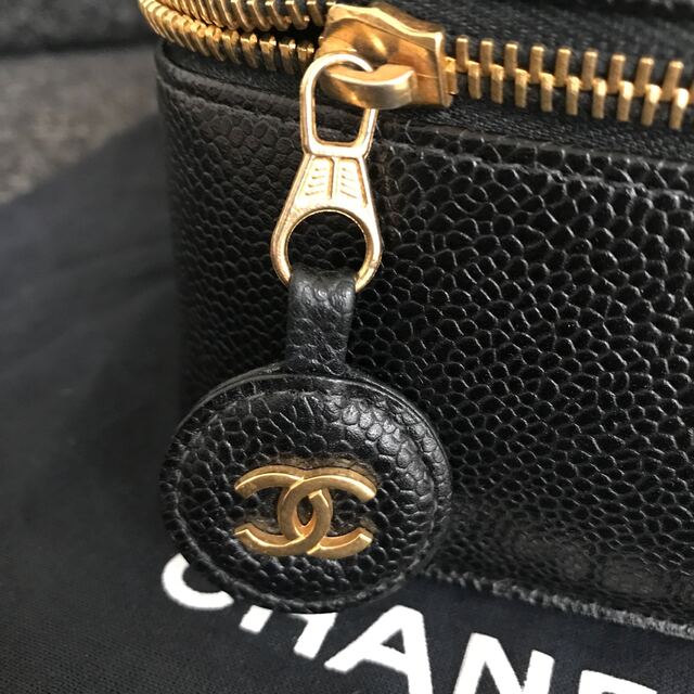 【CHANEL】 バニティバッグ　シャネル　キャビアスキン　外側美品　内側訳あり