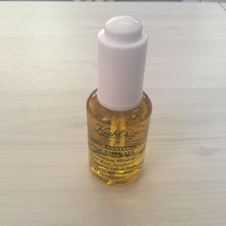 キールズ(Kiehl's)のボタニカルコンセントレート(美容液)