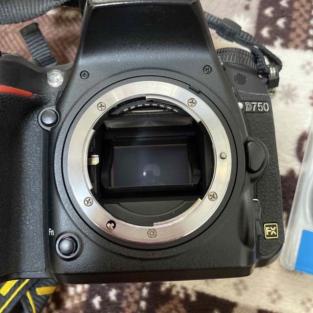 Nikon(ニコン)のNikon D750 フルセット スマホ/家電/カメラのカメラ(デジタル一眼)の商品写真