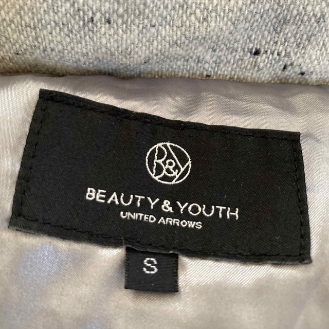 BEAUTY&YOUTH UNITED ARROWS(ビューティアンドユースユナイテッドアローズ)のホワイトライ様　ビューティ＆ユース　希少 ツィードダウンコート　美品　アローズ レディースのジャケット/アウター(ダウンジャケット)の商品写真