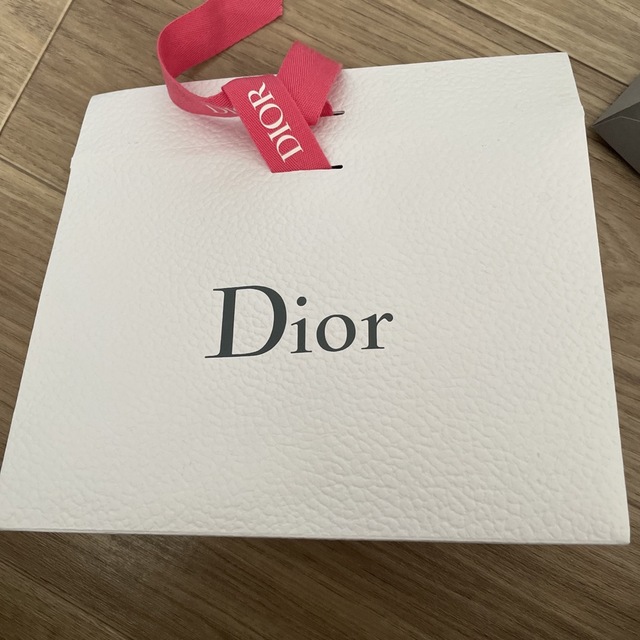 Dior(ディオール)ののん様 Dior アディクト リップ マキシマイザー 001 コスメ/美容のベースメイク/化粧品(リップグロス)の商品写真