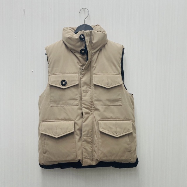 在庫有り・即発送 CANADA GOOSE モントリオール ダウンベスト ベージュ