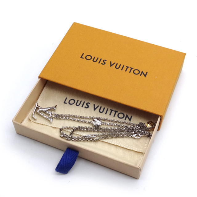 LOUIS VUITTON(ルイヴィトン)のルイ ヴィトン カーヴ ド ネックレス メタル シルバー ゴールド M00331 メンズのアクセサリー(ネックレス)の商品写真