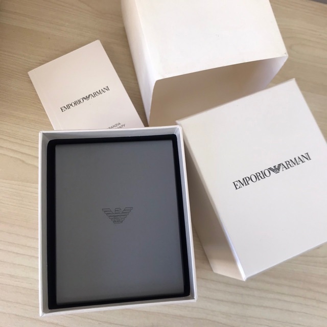 Emporio Armani(エンポリオアルマーニ)の【●本220】中古 EMPORIO ARMANI エンポリオ アルマーニ 化粧箱 メンズの時計(その他)の商品写真