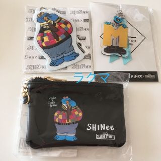 シャイニー(SHINee)のSHINee  セサミストリート　ミノ　キーホルダー　カードサイズポーチ(アイドルグッズ)