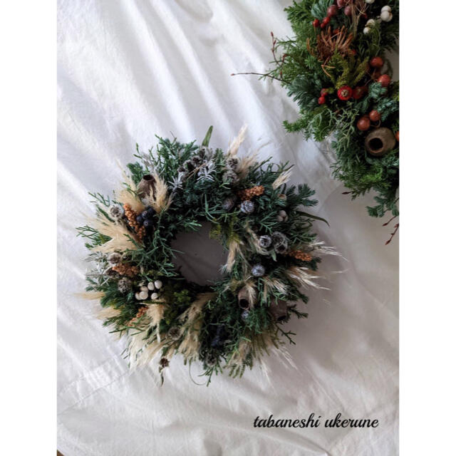 パンパスグラスと針葉樹の香り豊かなホワイト クリスマス リース ドライフラワー