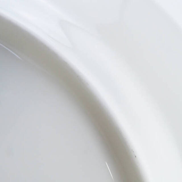 Noritake - ノリタケ 玉鬘(たまかずら) ラウンドプレート 1枚 Noritake - ノリタケ 玉鬘(たまかずら) ラウンドプレート 1枚