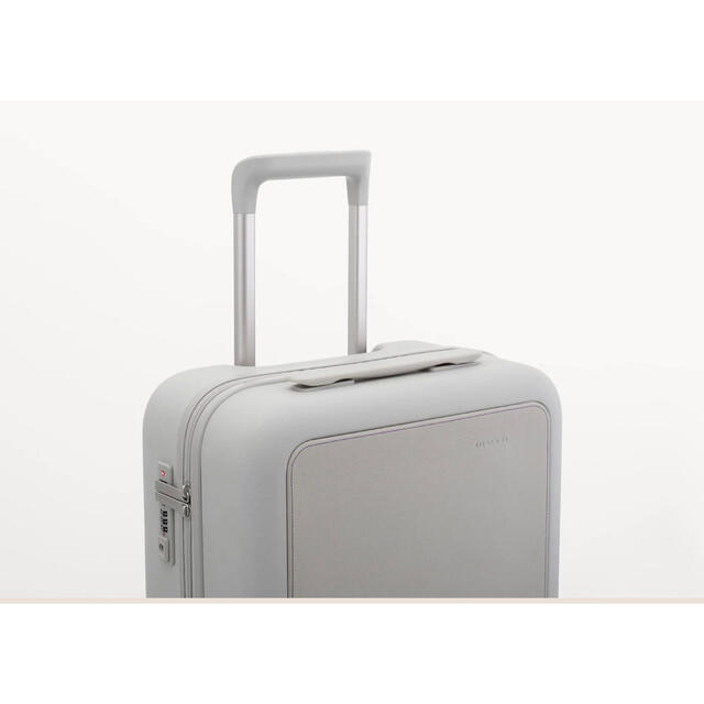 大人気新品 ¥22050円 molnのスーツケースSmall acosolutions.be