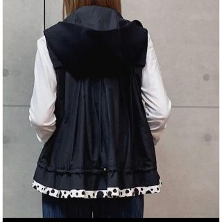 タグ付き未着用 裾 ダルメシアン柄 ベスト