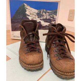 モンベル(mont bell)のEIGER 登山靴レディース23.5センチ(登山用品)